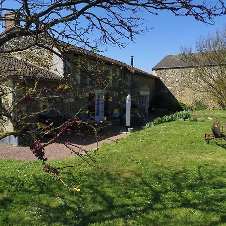 Апартаменти La Ferme Du Grand Bois Mouterre-Silly Екстер'єр фото